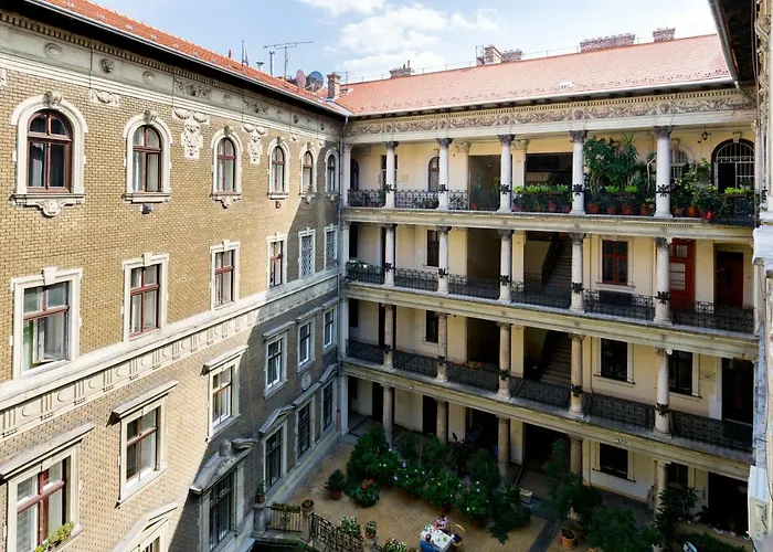 Apartamento Vacation In Budapest