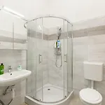 Vacation In Apartment *